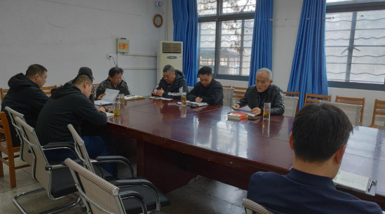 繼續教育學院黨支部集中學習 《中國共產黨統一戰線工作條例》