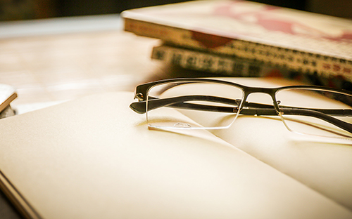 廉江開放大學招生報名官網是什么？