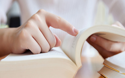 云南考上教師編制后還能考研嗎？