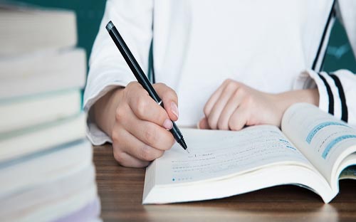 有沒有必要報名自考本科？