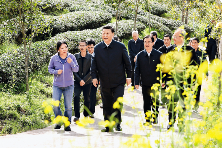 習近平：把握新發展階段，貫徹新發展理念，構建新發展格局