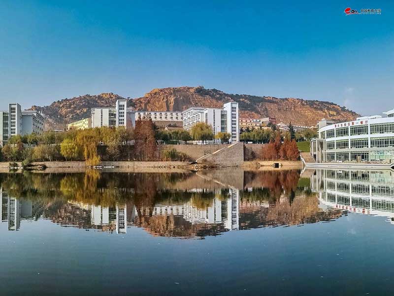 青島大學繼續教育學院校園風光