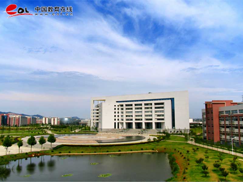 武漢紡織大學繼續教育學院校園風光