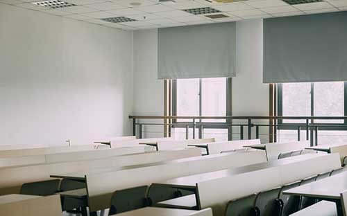 重慶開放大學招生報考的時間是怎樣的？