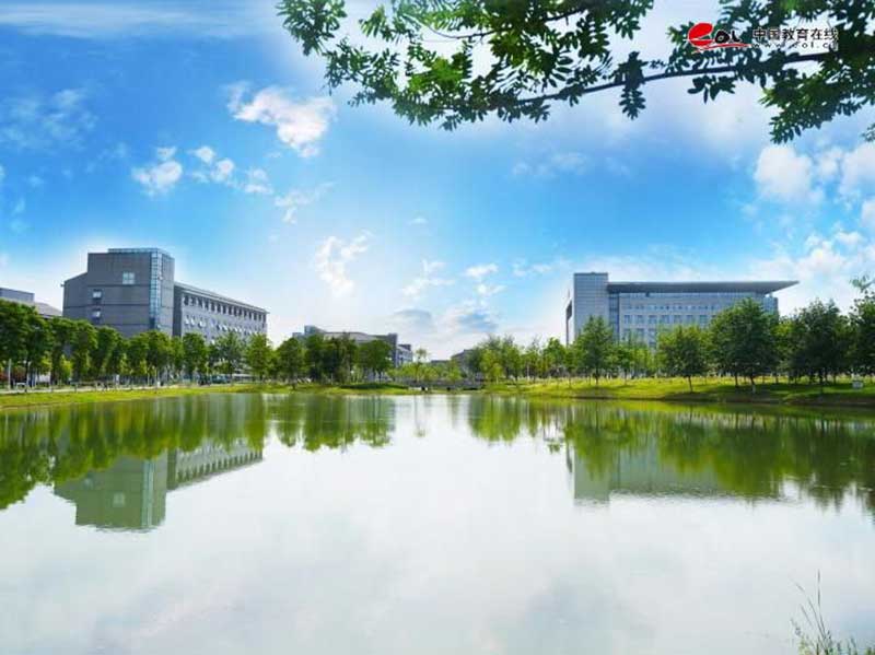 學校校園風光