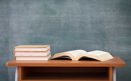 自考專科考試科目有哪些？順序可以自己安排嗎？