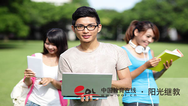 郴州成人高考在哪里報名？要準備哪些材料？