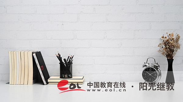 成人高考及格線多少分？報名后還能換專業？