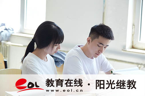 成人高考報名費怎么交？市場營銷專業學什么課程？