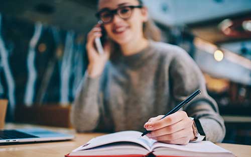 自考畢業生檔案里有什么？一般存放在哪里？