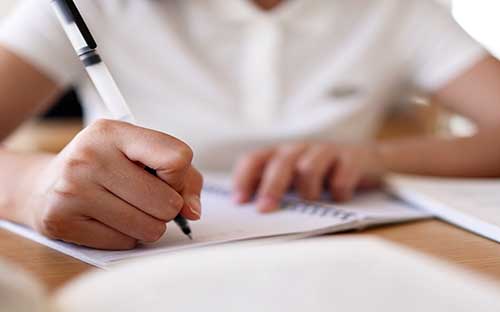 重慶開放大學通過率高嗎？考試難度與通關秘訣