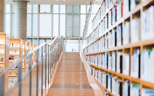 成人高考收費的標準是多少？如何繳費？