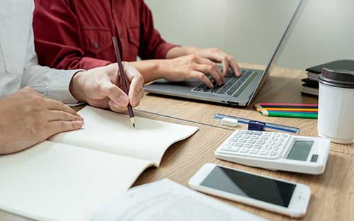 在職人員選擇成人高考可以嗎？有哪些優勢？