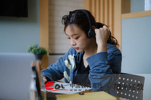 成人高考錄取后不交學費會怎么樣？畢業證怎么領取？