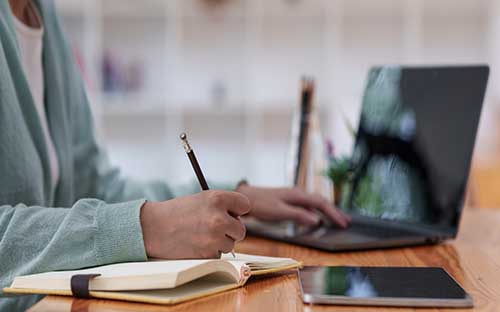 江蘇南京成人高考報名費多少錢？有哪些報名條件？