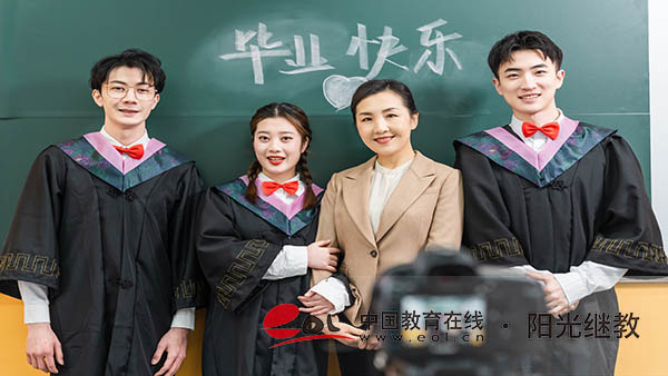 甘肅省成人高考如何報名？需要讀幾年？