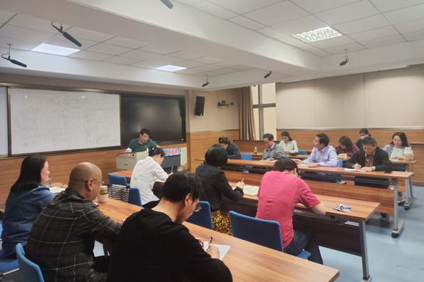 合肥開放大學評估工作領導小組辦公室召開全體會議 合肥開放大學評估工作領導小組辦公室召開全體會議