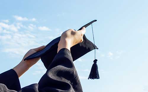 國家開放大學報名有什么條件？考試內容是什么？
