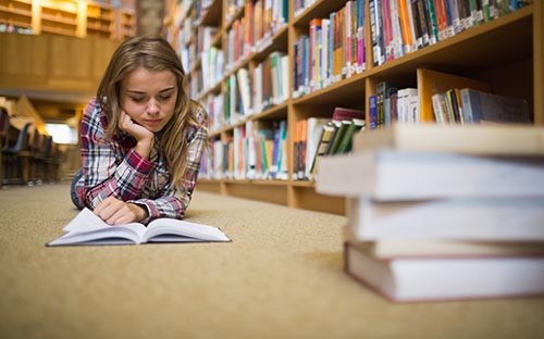 國家開放大學論壇在哪里？考試是開卷還是閉卷？