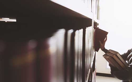 濟南的國家開放大學的學費是多少？適合哪些人報名？