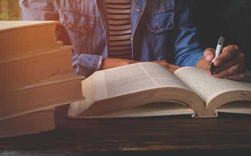 國家開放大學在哪個網站查詢成績？計算方法是什么？