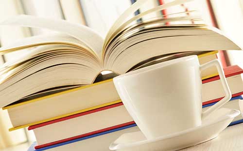 國家開放大學屬于師范學院嗎？是本科嗎？