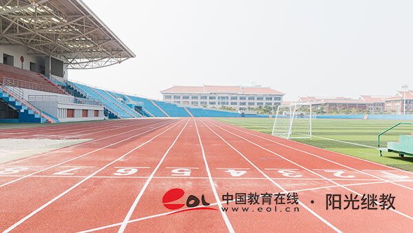 國家開放大學和普通大學的區別在哪里？文憑認可度高嗎？