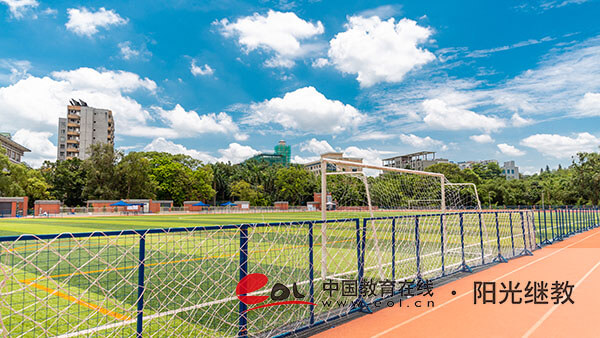 國家開放大學畢業證申請流程是怎樣？就業前景怎么樣？