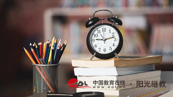 國開適合報考的人群有哪些？如何選擇專業？