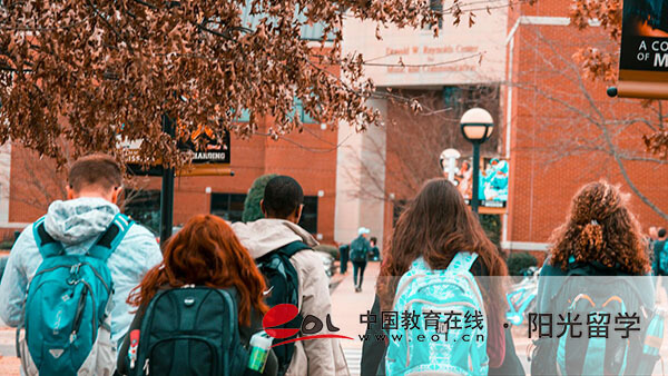 韓國時尚管理專業本科留學招生有哪些條件