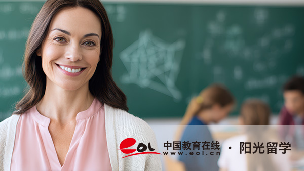 美國時尚管理專業本科留學費用是多少