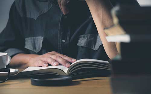 中專學歷提升需要哪些資料？怎么備考？