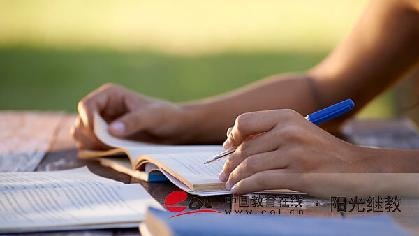 自考本科多久能拿到畢業證？畢業有哪些流程？